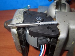 moteur_crouzet_axe.jpg, déc. 2011 moteur_crouzet_axe.jpg