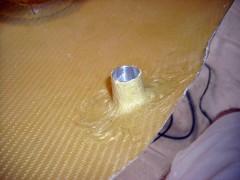 carenage_tube_renfort_aramide.jpg, août 2013 carenage_tube_renfort_aramide.jpg